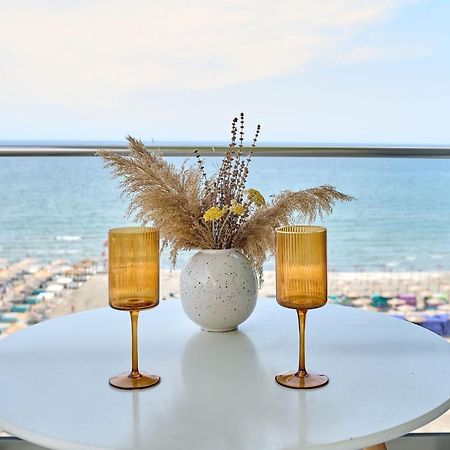 Paradise Sea View 2Bd Apt Spa N Pools Beach Resort นาโวดาริ ภายนอก รูปภาพ