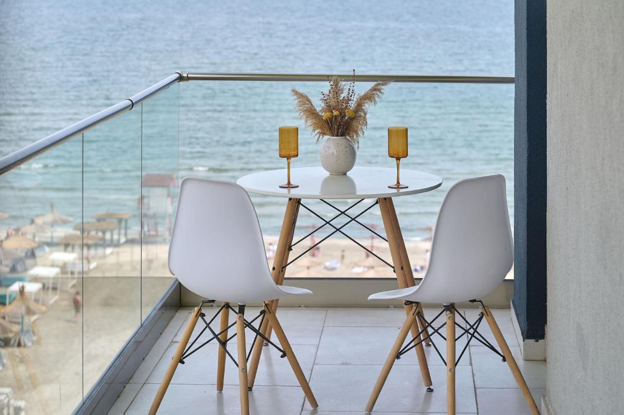 Paradise Sea View 2Bd Apt Spa N Pools Beach Resort นาโวดาริ ภายนอก รูปภาพ