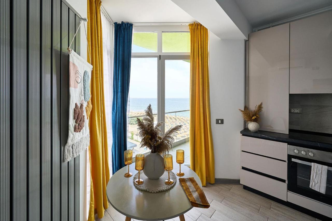 Paradise Sea View 2Bd Apt Spa N Pools Beach Resort นาโวดาริ ภายนอก รูปภาพ