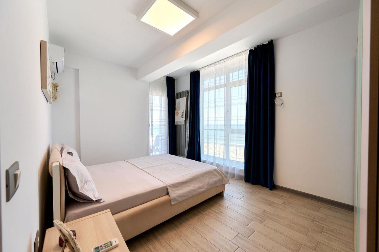 Paradise Sea View 2Bd Apt Spa N Pools Beach Resort นาโวดาริ ภายนอก รูปภาพ